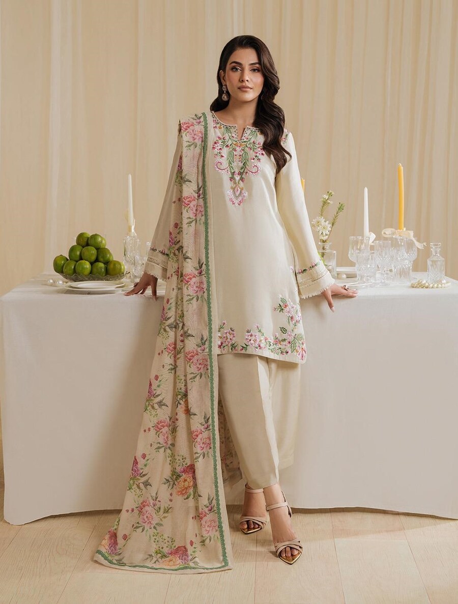 DESIGNER CREPE EMBROIDERY WORK TOP PATIYALA WITH DUPATTA FESTIVAL WEAR WHOLESALE PRICE ETHNIC GARMENT (9)