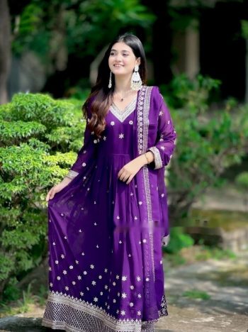 DESIGNER GEORGETTE EMBROIDERY SEQUENCE WORK GOWN BOTTOM WITH DUPATTA PURPLE