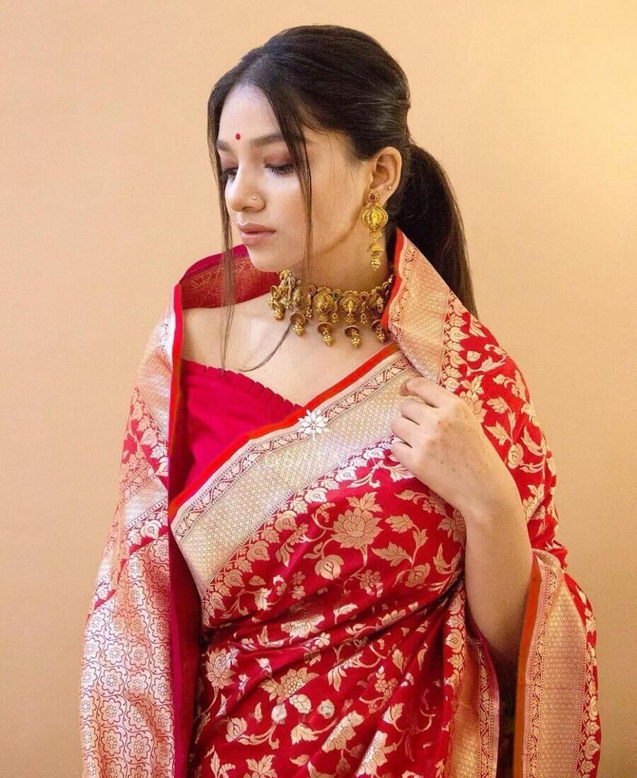 DESIGNER LICHI SILK JACQUARD WORK SAREE WITH UNSTITCHED BLOUSE BRIDAL WEAR WHOLESALE PRICE ETHNIC GARMENT(4)