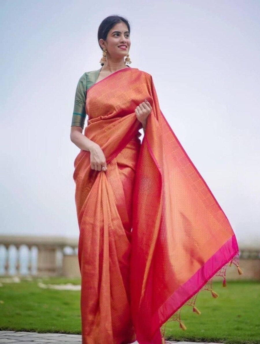 DESIGNER LICHI SILK JACQUARD WORK SAREE WITH UNSTITCHED BLOUSE FESTIVAL WEAR WHOLESALE PRICE ETHNIC GARMENT (8)