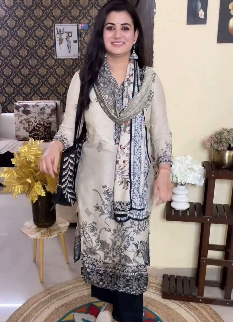 FABULOUS CHINON PRINT WORK TOP BOTTOM WITH DUPATTA OFFICE WEAR WHOLESALE PRICE ETHNIC GARMENT (8)