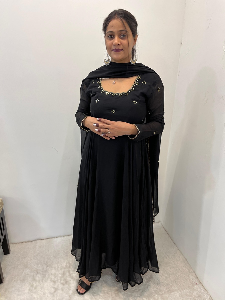 FANCY GEORGETTE HAND MIRROR EMBROIDERY WORK GOWN BOTTOM WITH DUPATTA BLACK (2)