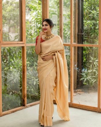 FASHIONABLE LICHI SILK JACQUARD WORK SAREE WITH UNSTITCHED BLOUSE CREAM
