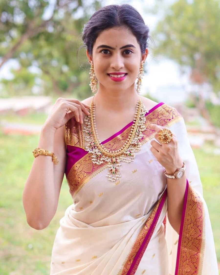 FASHIONABLE LICHI SILK JACQUARD WORK SAREE WITH UNSTITCHED BLOUSE WEDDING WEAR WHOLESALE PRICE ETHNIC GARMENT (7)