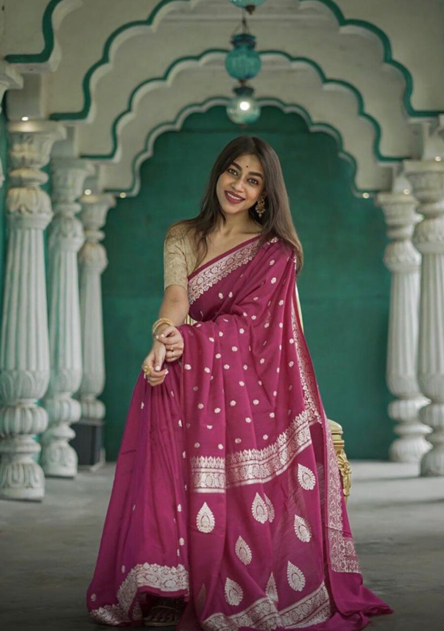 FASHIONABLE SOFT LINEN SLAB JACQUARD WORK SAREE WITH UNSTITCHED BLOUSE PARTY WEAR WHOLESALE PRICE ETHNIC GARMENT (5)
