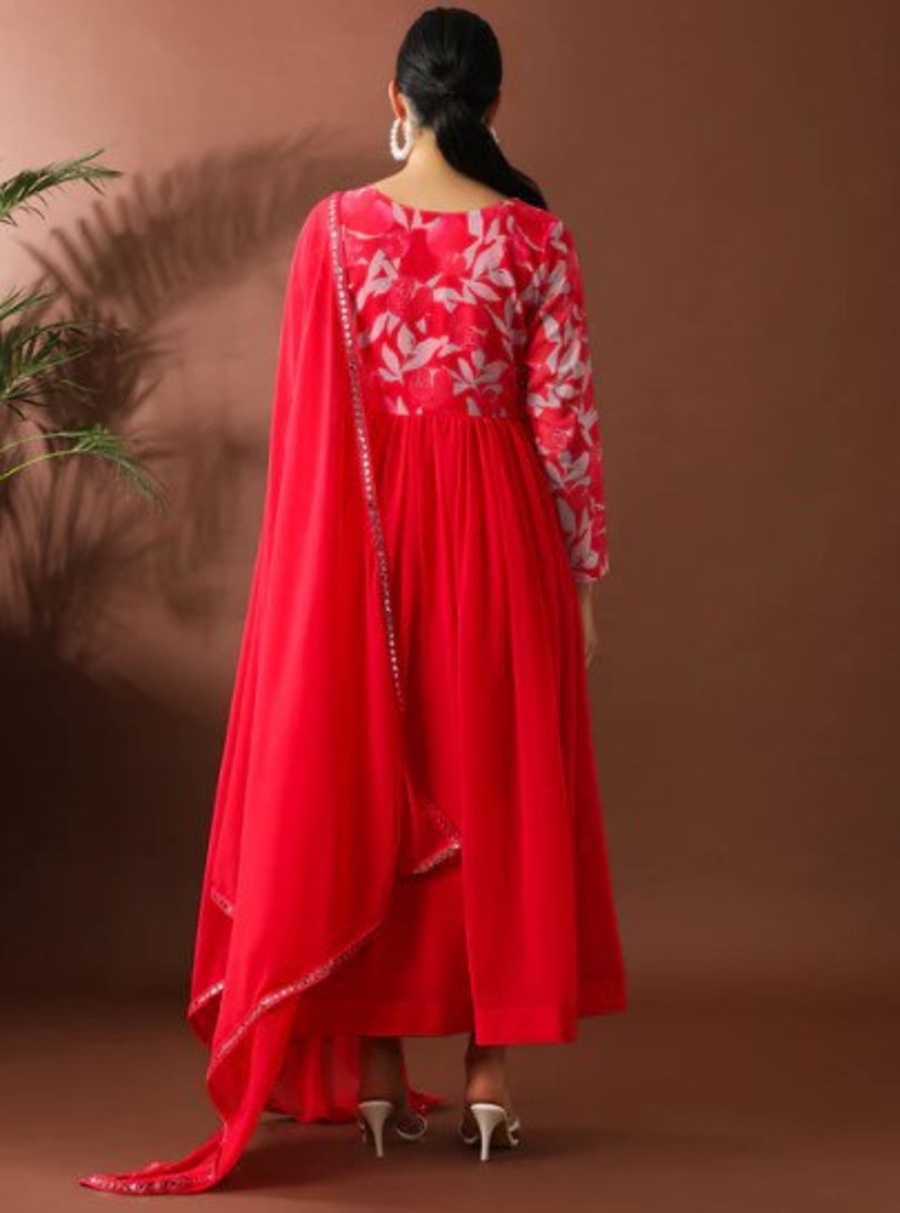 LATEST GEORGETTE WITH CREPE PRINTED WORK ALIA CUT TOP BOTTOM WITH DUPATTA WEDDING WEAR WHOLESALE PRICE ETHNIC GARMENT (7)