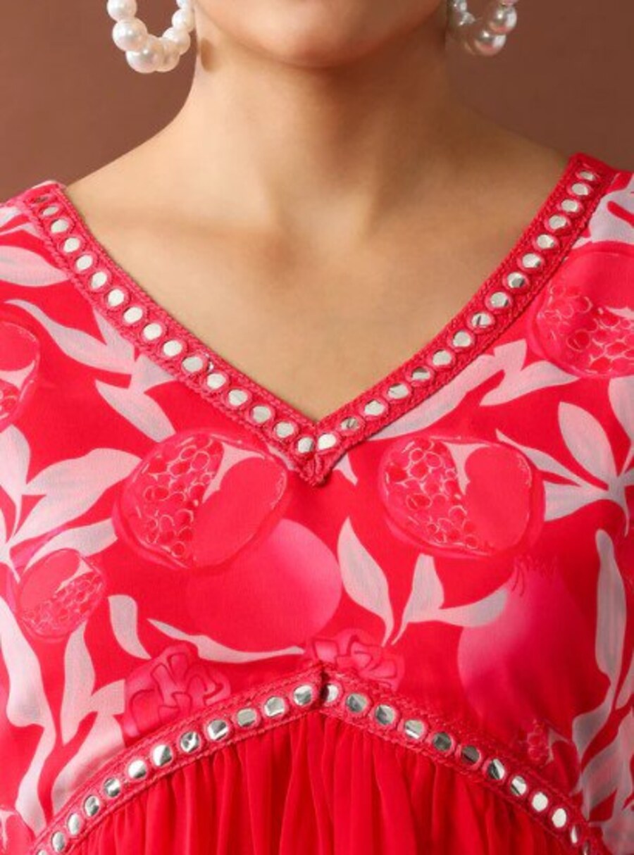 LATEST GEORGETTE WITH CREPE PRINTED WORK ALIA CUT TOP BOTTOM WITH DUPATTA WEDDING WEAR WHOLESALE PRICE ETHNIC GARMENT (8)