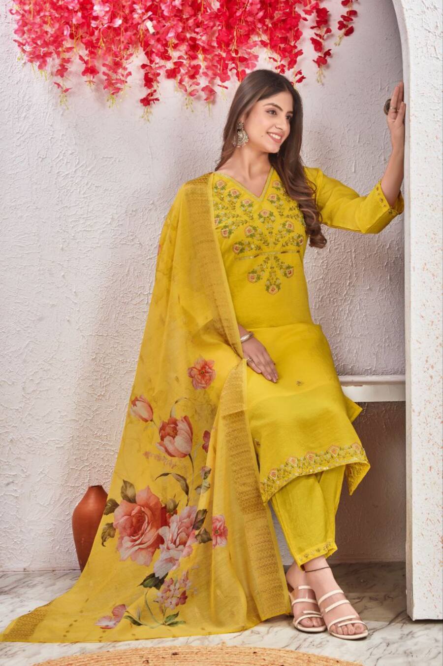 LATEST VISCOSE SEQUENCE CODING EMBROIDERY & AARI HANDWORK TOP BOTTOM WITH DUPATTA FORMAL WEAR WHOLESALE PRICE ETHNIC GARMENT (6)