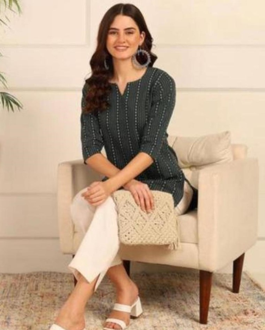 MODERN COTTON PRINTED WORK TOP CASUAL WEAR WHOLESALE PRICE ETHNIC GARMENT (18)