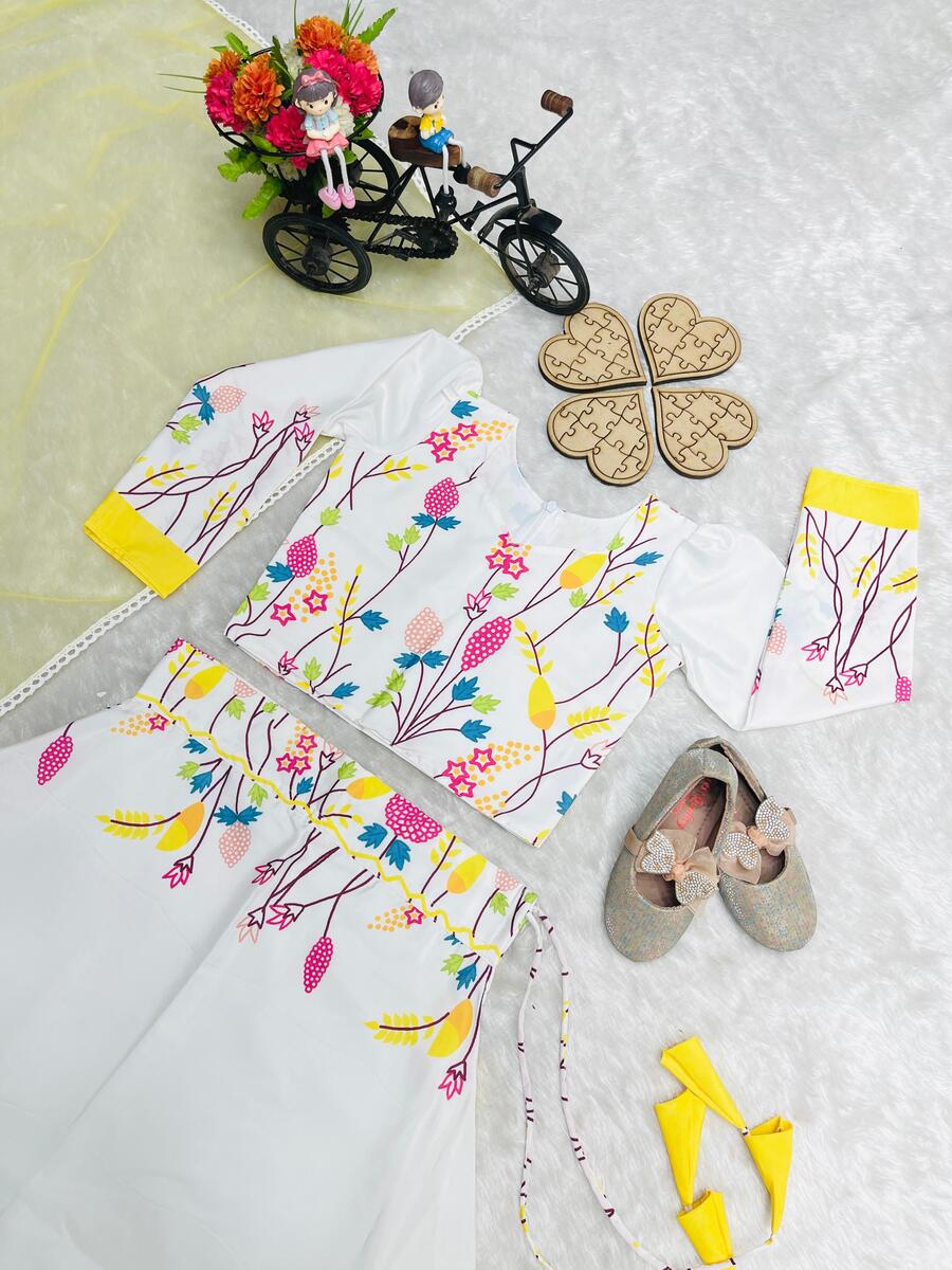 MODERN CREPE SILK SOFT PRINTED WORK KID'S LEHENGA CHOLI WITH DUPATTA WEDDING WEAR WHOLESALE PRICE ETHNIC GARMENT (5)