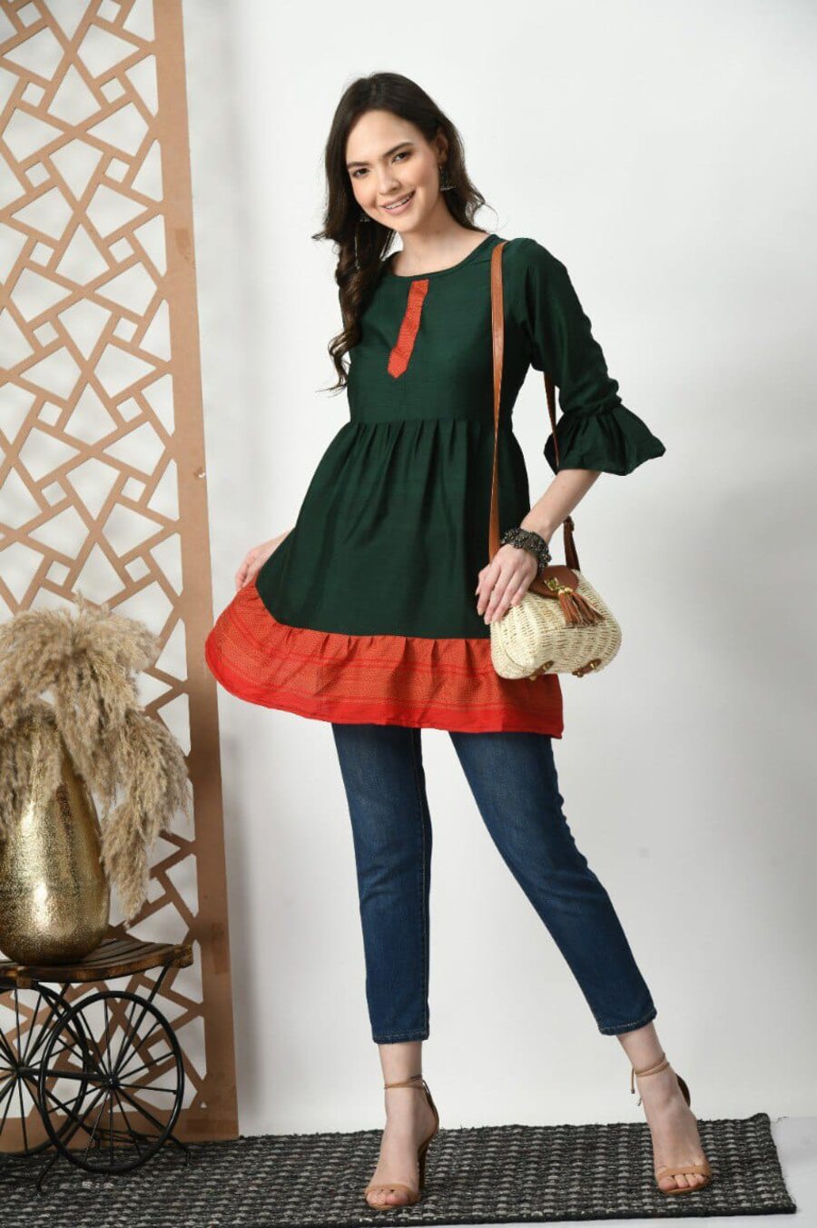 MODERN DELTA SILK SOLID PLAIN TOP DAILY WEAR WHOLESALE PRICE ETHNIC GARMENT (21)
