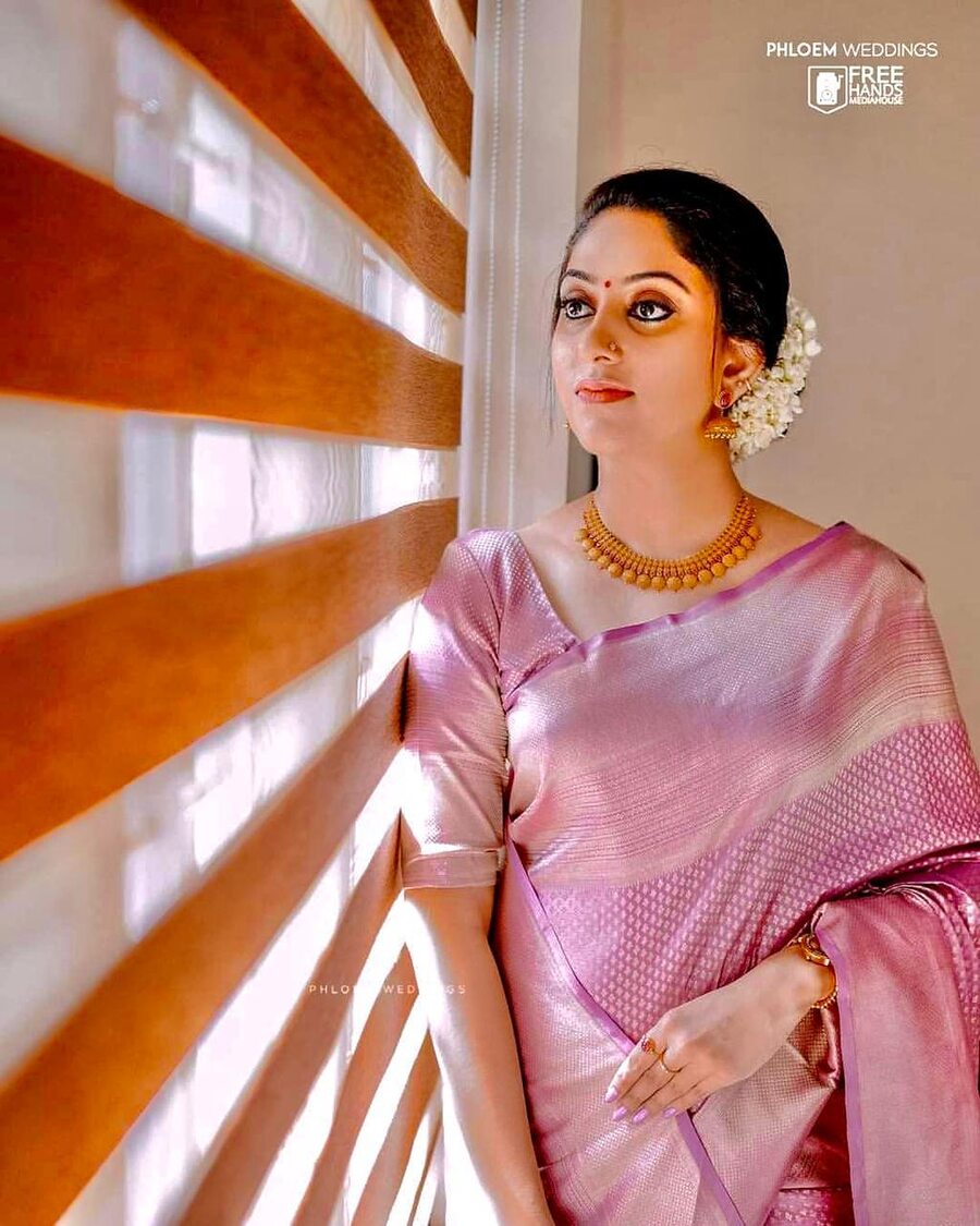MODERN LICHI SILK JACQUARD WORK SAREE WITH UNSTITCHED BLOUSE FESTIVAL WEAR WHOLESALE PRICE ETHNIC GARMENT (11)