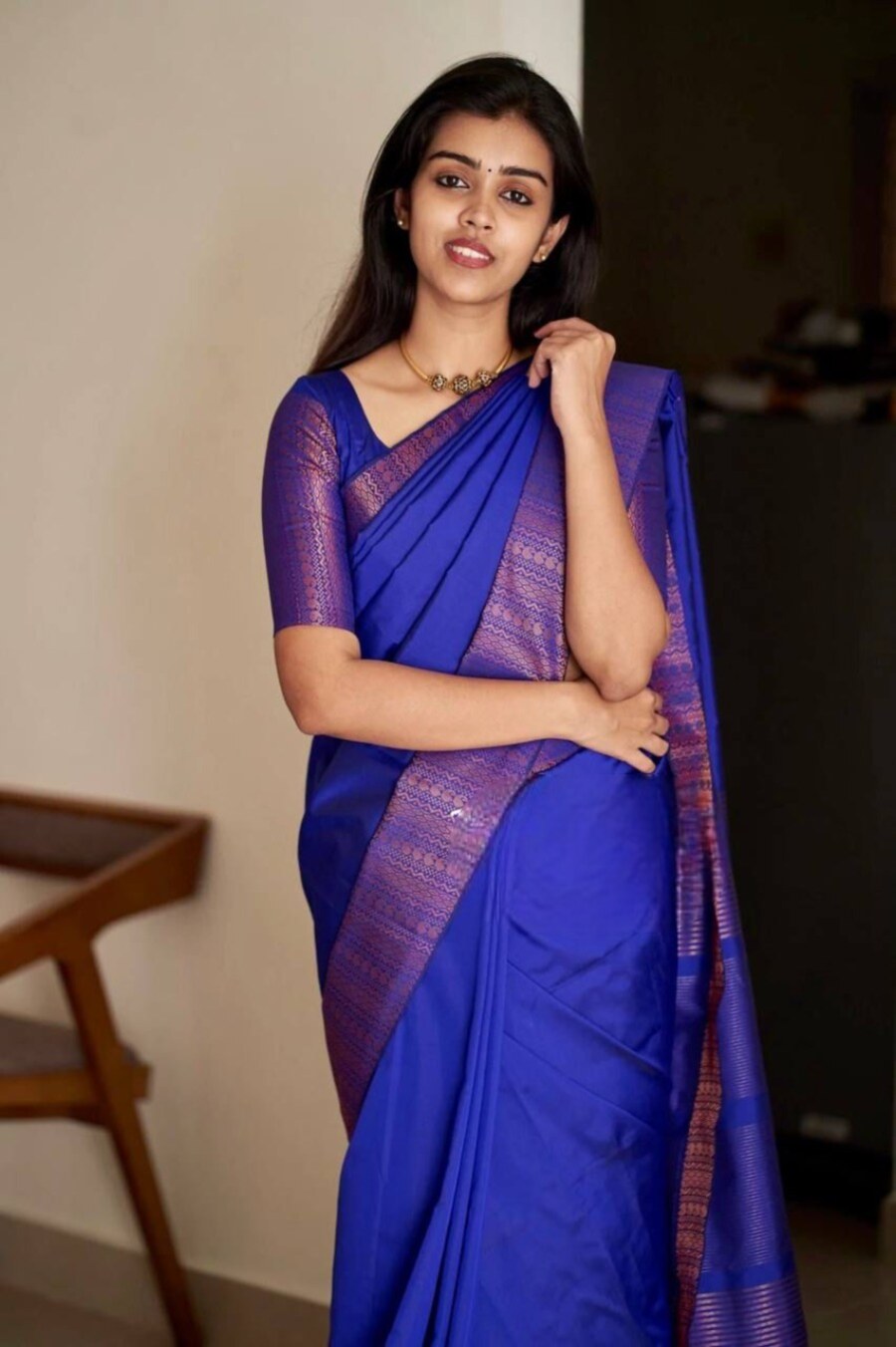 MODERN LICHI SILK JACQUARD WORK SAREE WITH UNSTITCHED BLOUSE FUNCTIONAL WEAR WHOLESALE PRICE ETHNIC GARMENT (1)