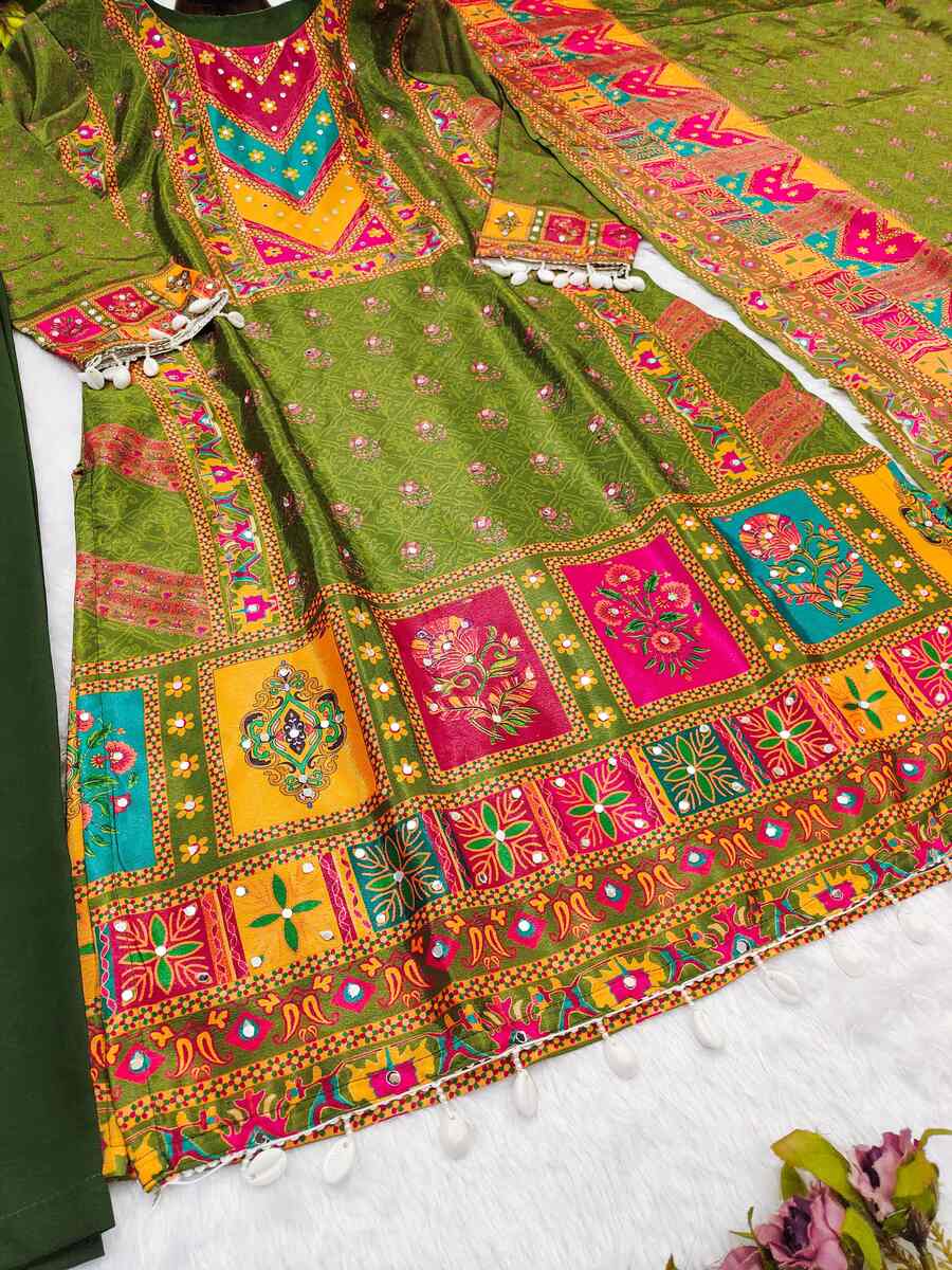 NEW ARRIVAL CHINON SILK DIGITAL PRINTED WITH REAL MIRROR WORK TOP BOTTOM WITH DUPATTA FESTIVE WEAR WHOLESALE PRICE ETHNIC GARMENT (1)