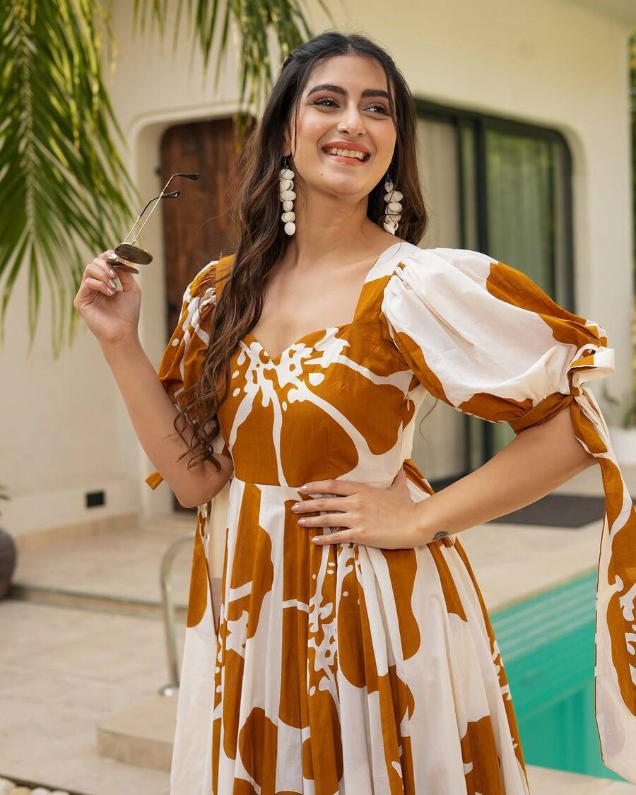 NEW ARRIVAL RAYON DIGITAL PRINTED WORK ONE PEICE DRESS PARTY WEAR WHOLESALE PRICE ETHNIC GARMENT (5)