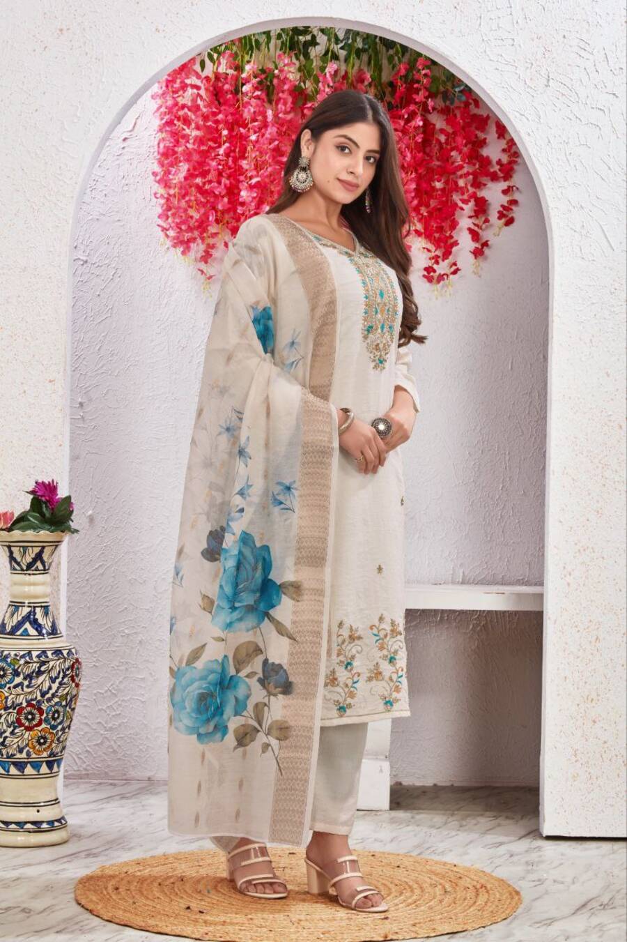 NEW ARRIVAL VISCOSE BLEND SEQUENCE CODING EMBROIDERY WORK & AARI HAND WORK TOP BOTTOM WITH DUPATTA FESTIVE WEAR WHOLESALE PRICE ETHNIC GARMENT (5)