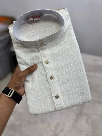 NEW ARRIVAL VISCOSE RAYON CHIKANKARI SEQUENCE  AND THREAD EMBROIDERY WORK MEN'S KURTA PAYAJAMA WHITE