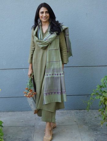 NEW ARRIVAL VISCOSE VERTICAN PLAIN TOP BOTTOM WITH DUPATTA PISTA
