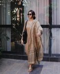 NEW ARRIVAL VISCOSE VERTICAN PLAIN TOP BOTTOM WITH DUPATTA CASAUL WEAR WHOLESALE PRICE ETHNIC GARMENT (5)