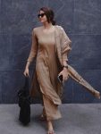 NEW ARRIVAL VISCOSE VERTICAN PLAIN TOP BOTTOM WITH DUPATTA CASAUL WEAR WHOLESALE PRICE ETHNIC GARMENT (5)