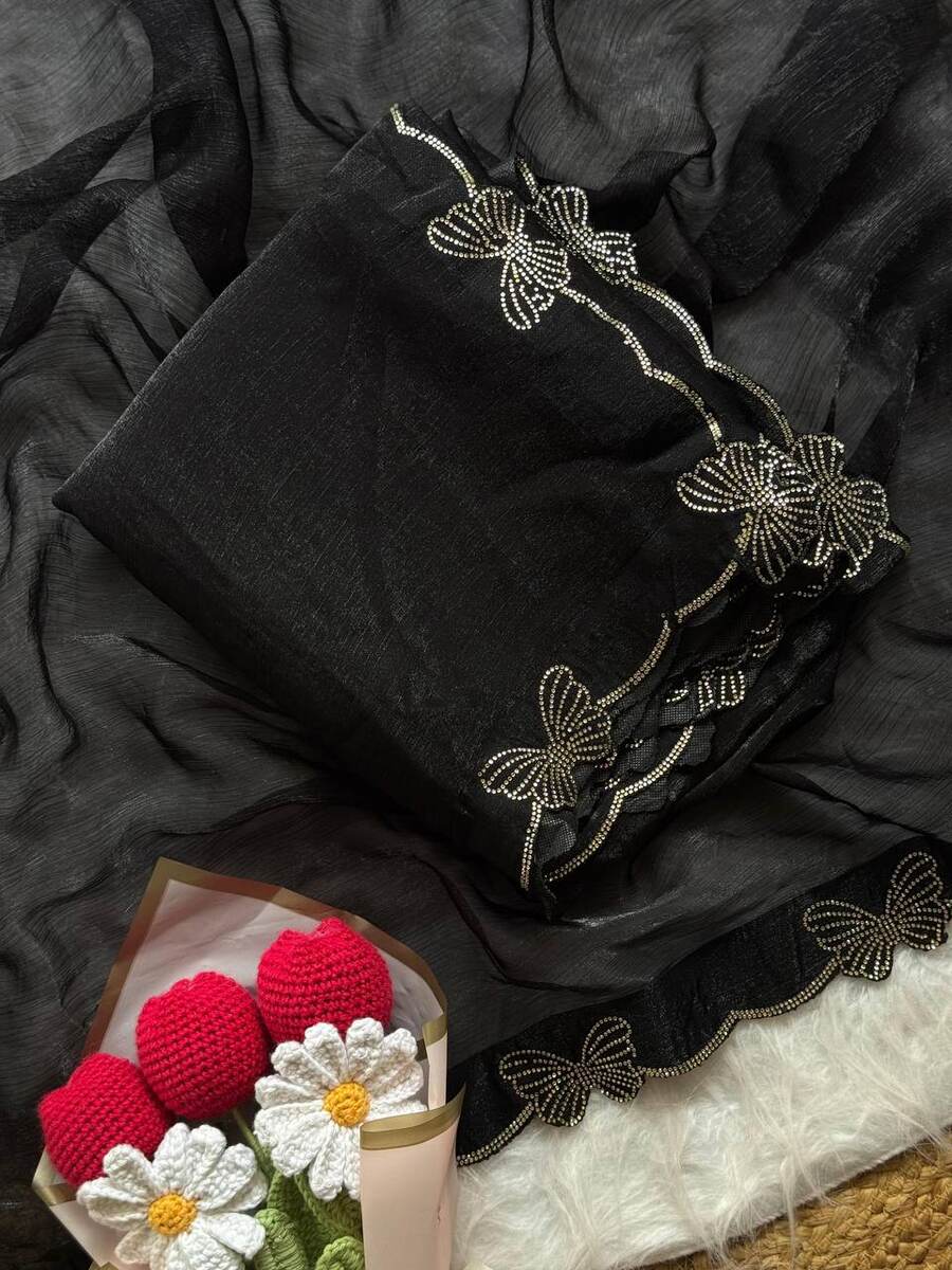 12DESIGNER FENDY CHIFFON BUTTERFLY SWAROVSKI WORK WITH SCALLOP BORDER WORK SAREE WITH UNSTITCHED BLOUSE PARTY WEAR WHOLESALE PRICE ETHNIC GARMENT (2)