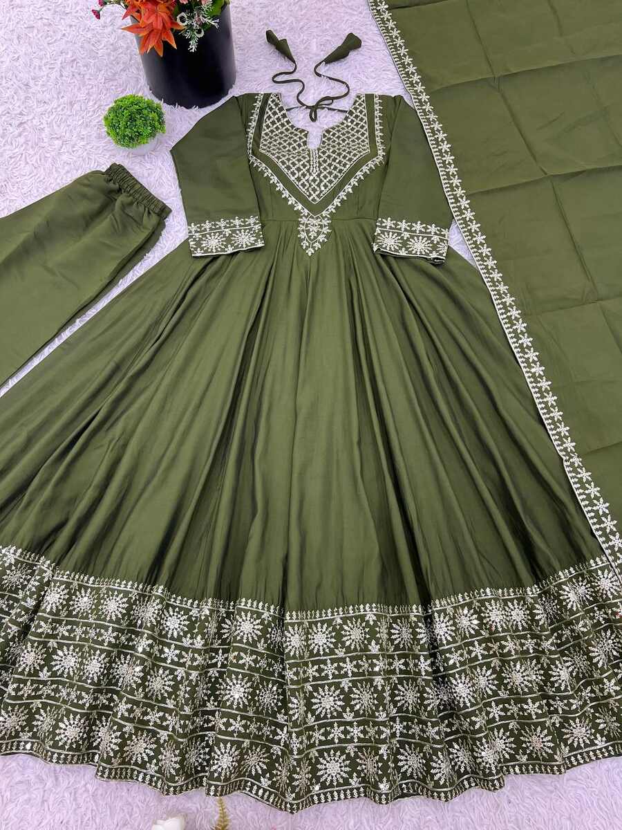 1DESIGNER SHIMMER SILK EMBROIDERY WORK GOWN BOTTOM WITH DUPATTA WEDDING WEAR WHOLESALE PRICE ETHNIC GARMENT (15)