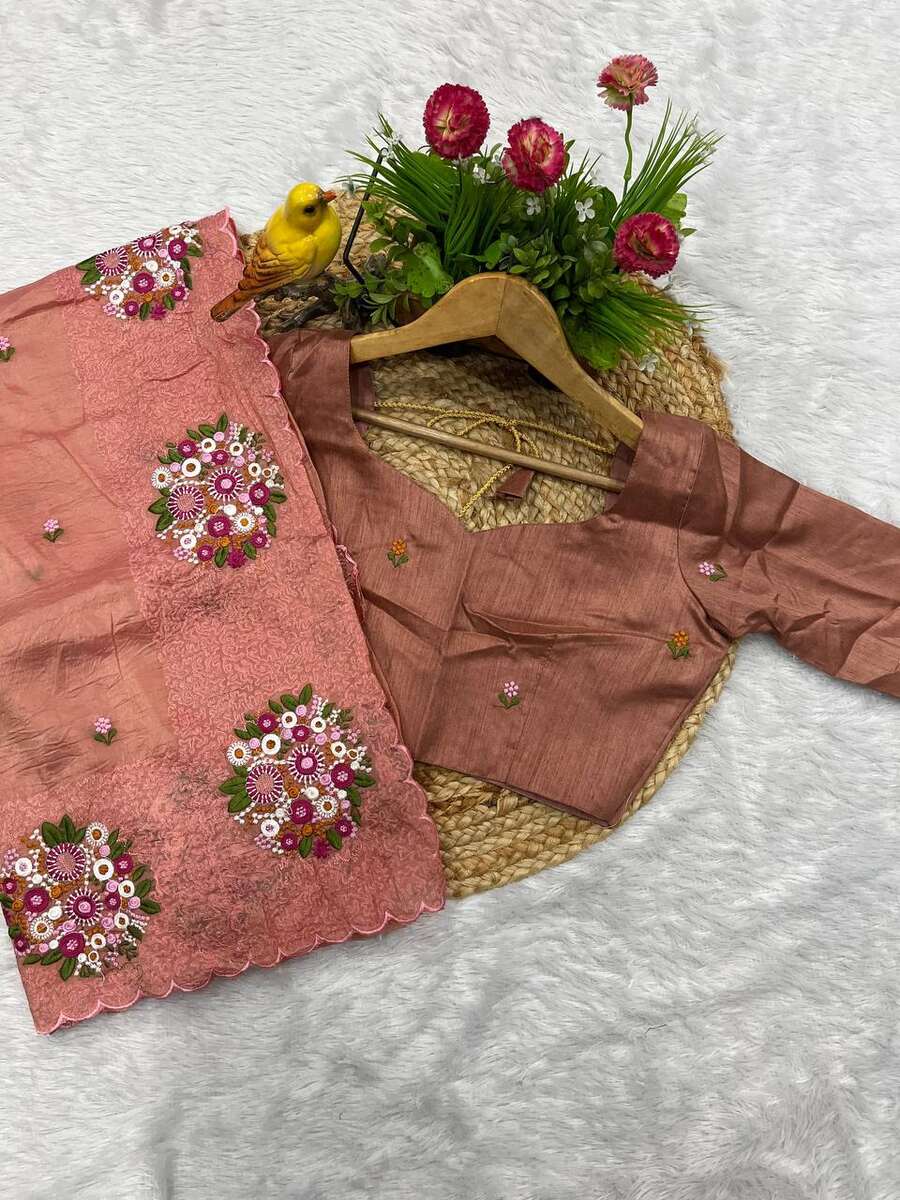 3MODERN GOLD CRUSH MULTI COLOR THREAD WORK SAREE WITH UNSTITCHED BLOUSE WEDDING WEAR WHOLESALE PRICE ETHNIC GARMENT (16)