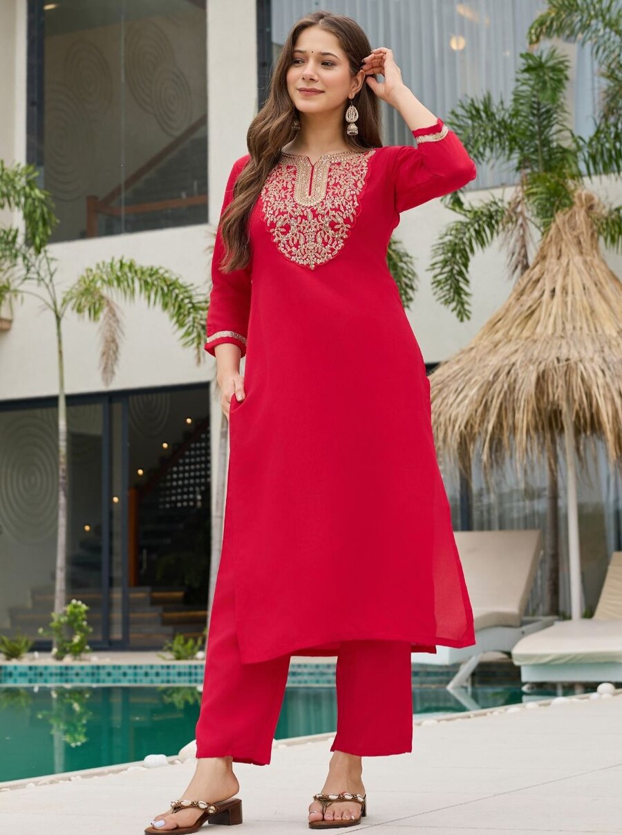 DESIGNER RAYON SLUB EMBROIDERY WORK TOP BOTTOM WITH DUPATTA FESTIVE WEAR WHOLESALE PRICE ETHNIC GARMENT (4)