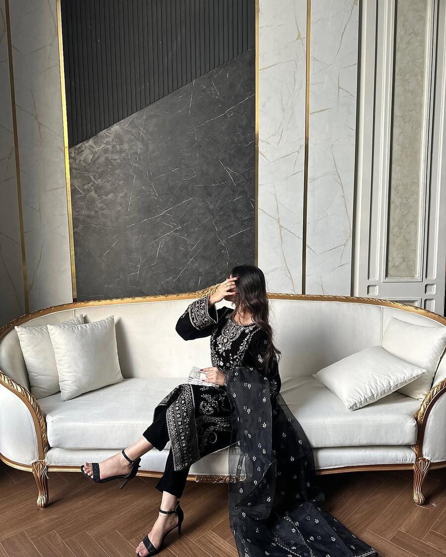 DESIGNER VELVET ZARI SEQUENCE EMBROIDERY WORK TOP BOTTOM WITH DUPATTA FESTIVE WEAR WHOLESALE PRICE ETHNIC GARMENT (3)