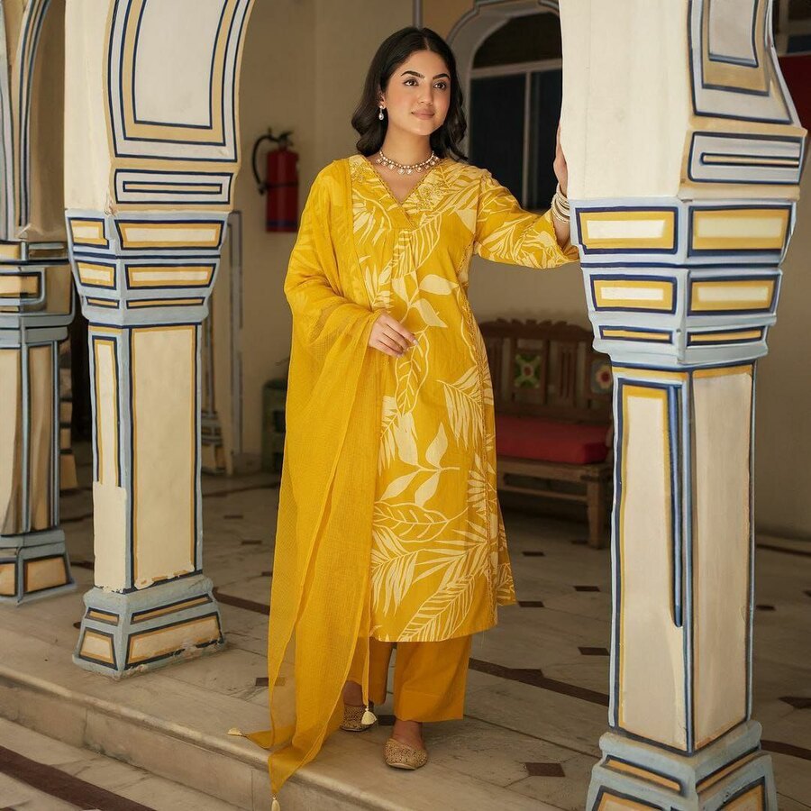 FANCY COTTON MILL PRINT & HANDWORK TOP BOTTOM WITH DUPATTA DAILY WEAR WHOLESALE PRICE ETHNIC GARMENT (12)