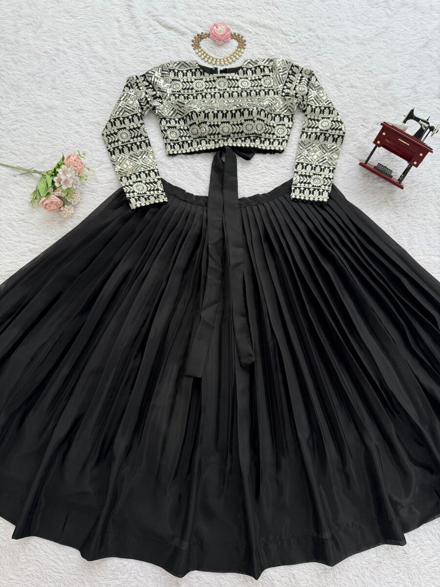 FANCY TABBY ORGANZA PLAIN LEHENGA WITH THREAD & SEQUENCE WORK CHOLI PARTY WEAR WHOLESALE PRICE ETHNIC GARMENT (13)