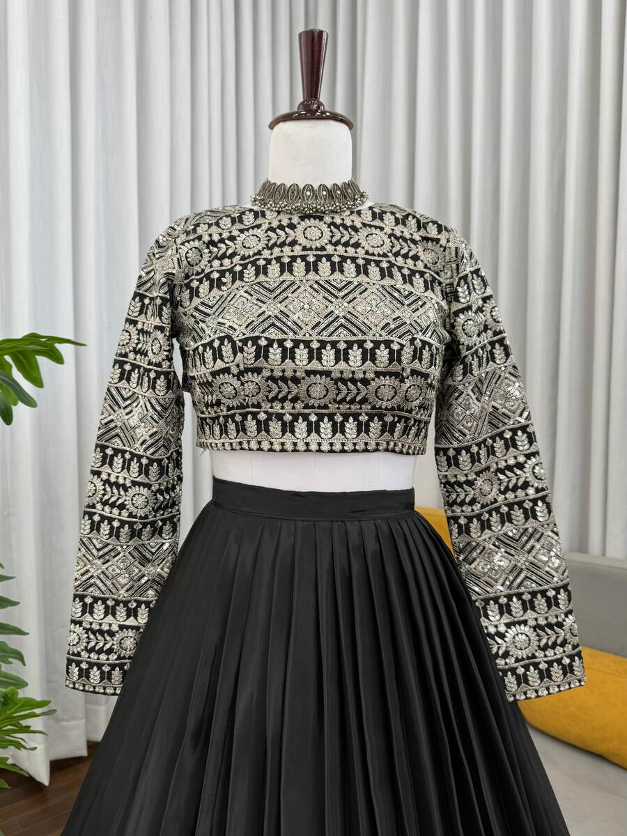 FANCY TABBY ORGANZA PLAIN LEHENGA WITH THREAD & SEQUENCE WORK CHOLI PARTY WEAR WHOLESALE PRICE ETHNIC GARMENT (9)