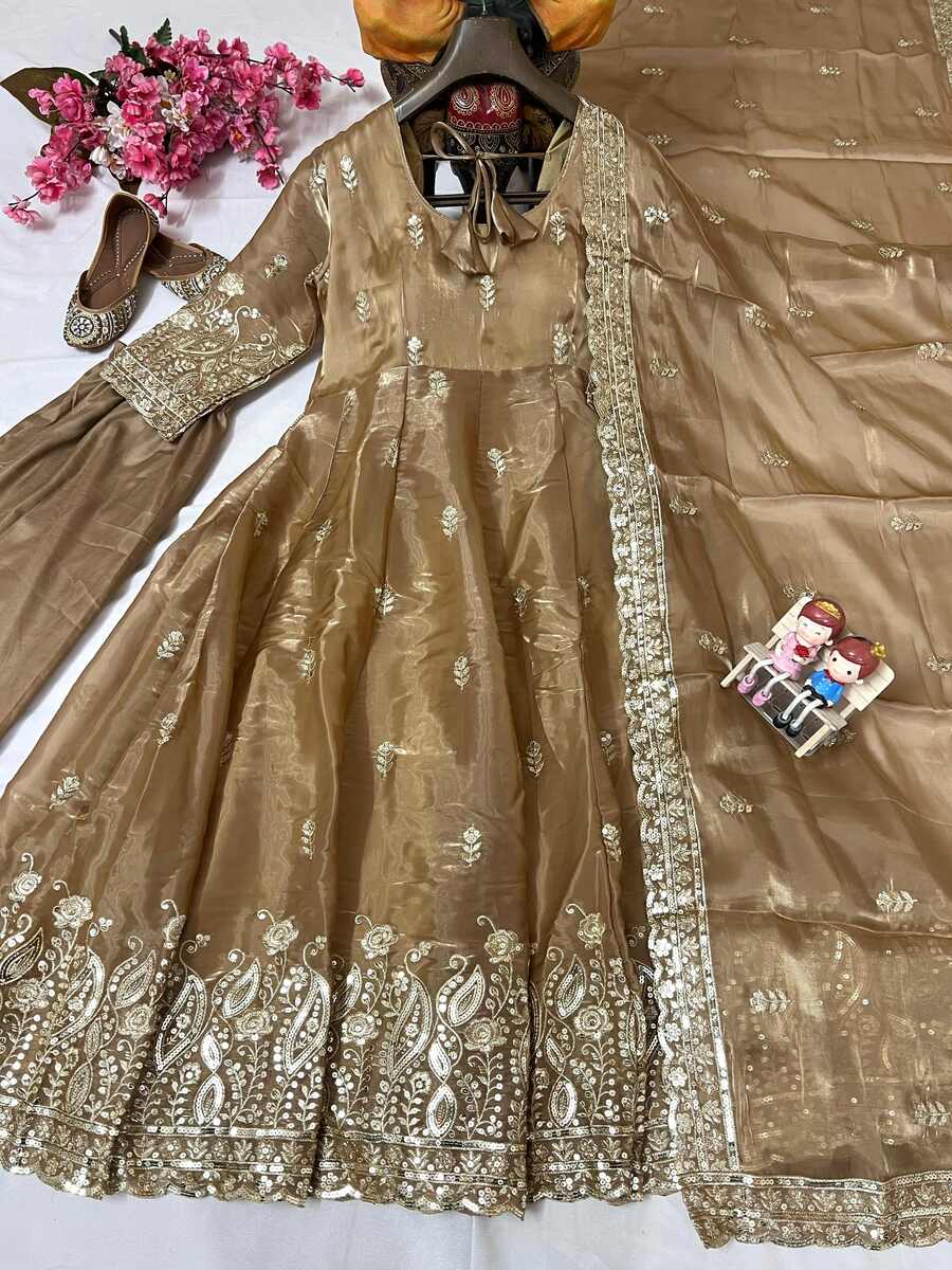 LATEST JIMMY CHOO EMBROIDERY THREAD WORK GOWN BOTTOM WITH DUPATTA PARTY WEAR WHOLESALE PRICE ETHNIC GARMENT (8)