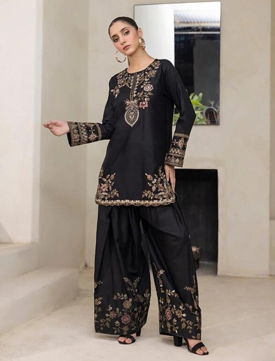 LATEST NATURAL CREPE EMBROIDERY WITH MULTI COLOR TREAD AND HAND WORK KURTI PALAZZO SET FESTIVE WEAR WHOLESALE PRICE ETHNIC GARMENT (2)