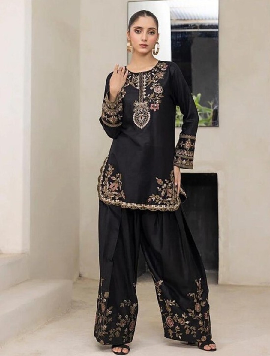 LATEST NATURAL CREPE EMBROIDERY WITH MULTI COLOR TREAD AND HAND WORK KURTI PALAZZO SET FESTIVE WEAR WHOLESALE PRICE ETHNIC GARMENT (6)