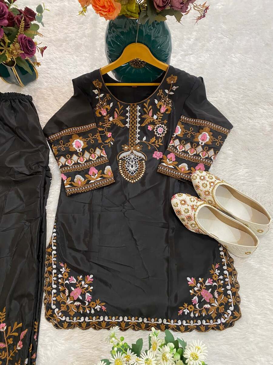 LATEST NATURAL CREPE EMBROIDERY WITH MULTI COLOR TREAD AND HAND WORK KURTI PALAZZO SET FESTIVE WEAR WHOLESALE PRICE ETHNIC GARMENT (8)