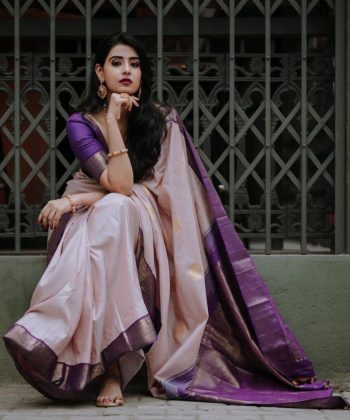 MODERN LICHI SILK JACQUARD WORK SAREE WITH UNSTITCHED BLOUSE PEACH