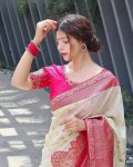 NEW ARRIVAL BANARASI LICHI SILK WEAVING WORK SAREE WITH UNSTITCHED BLOUSE FESTIVE WEAR WHOLESALE PRICE ETHNIC GARMENT (4)