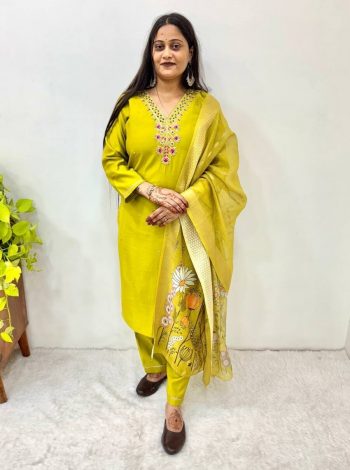NEW ARRIVAL GADWAL SOFT SILK HANDWORK AND SEQUENCE THREAD WORK TOP BOTTOM WITH DUPATTA LEMON