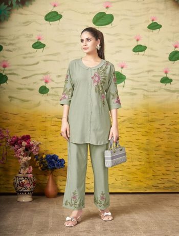 NEW ARRIVAL RAYON MULTI EMBROIDERY THREAD WORK CO-ORD SET GREEN