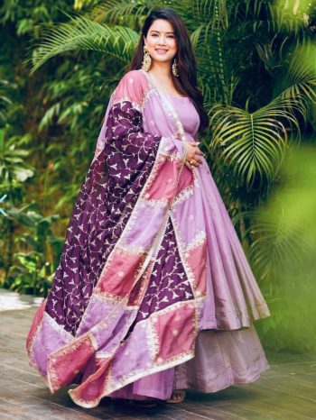 NEW ARRIVAL SHIMMER SILK PLAIN GOWN BOTTOM WITH DUPATTA LAVENDER