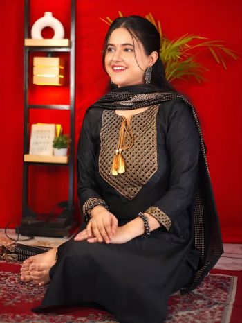 NEW ARRIVAL SOUTH COTTON THREAD EMBROIDERY WORK TOP BOTTOM WITH DUPATTA BLACK