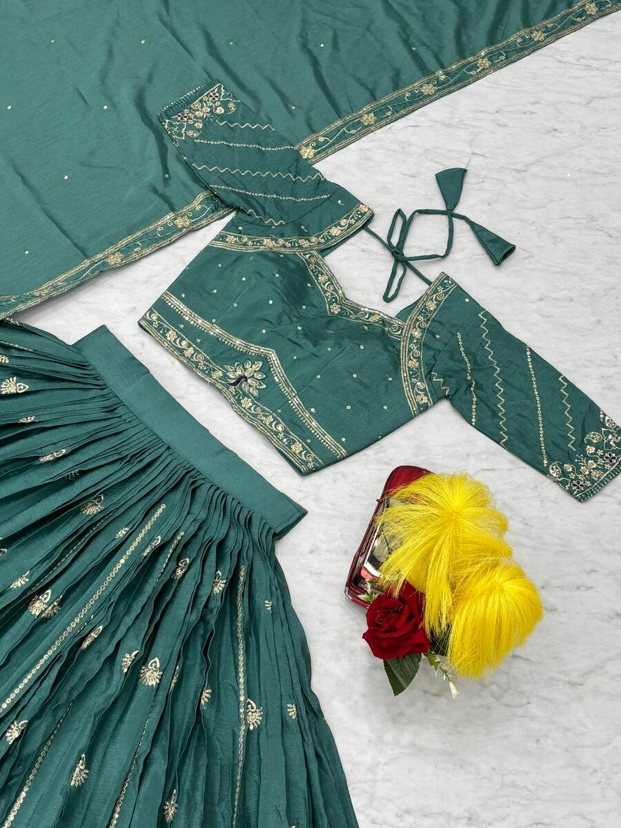 RICH LOOK CHINON EMBROIDERY THREAD & SEQUENCE WORK LEHENGA CHOLI WITH DUPATTA WEDDING WEAR WHOLESALE PRICE ETHNIC GARMENT (2)