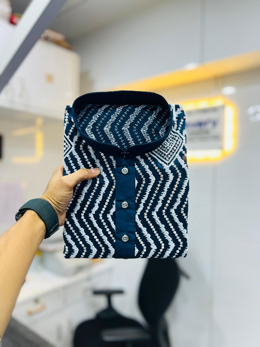 RICH LOOK SOFT SILK CROSS PATTERN WHITE THREAD EMBROIDERY SEQUENCE WORK MEN'S KURTA PAYJAMA WEDDING WEAR WHOLESALE PRICE ETHNIC GARMENT (12)