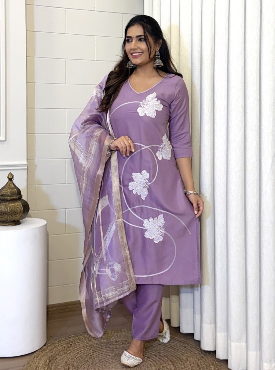 RICH LOOK VISCOSE RAYON SEQUENCE EMBROIDERY WORK TOP BOTTOM WITH DUPATTA FESTIVE WEAR WHOLESALE PRICE ETHNIC GARMENT (4)