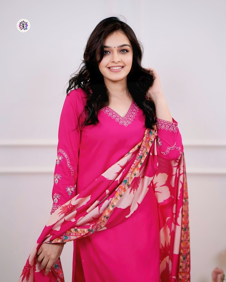 RICH LOOK VISCOSE SILK EMBROIDERY WORK TOP BOTTOM WITH DUPATTA FESTIVE WEAR WHOLESALE PRICE ETHNIC GARMENT (3)