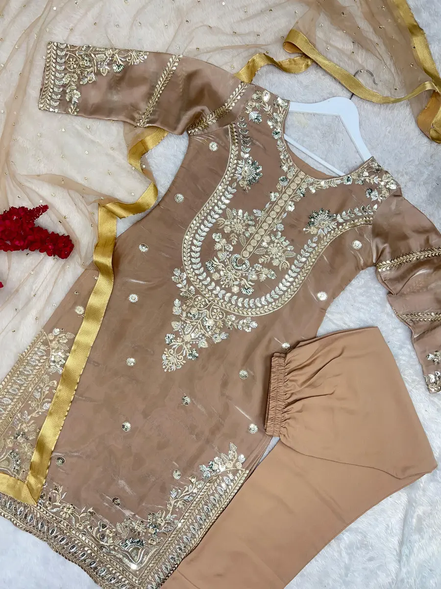 1ATTRACTIVE JIMMY CHOO EMBROIDERY AND SEQUENCE WORK TOP BOTTOM WITH DUPATTA FESTIVE WEAR WHOLESALE PRICE ETHNIC GARMENT (13)