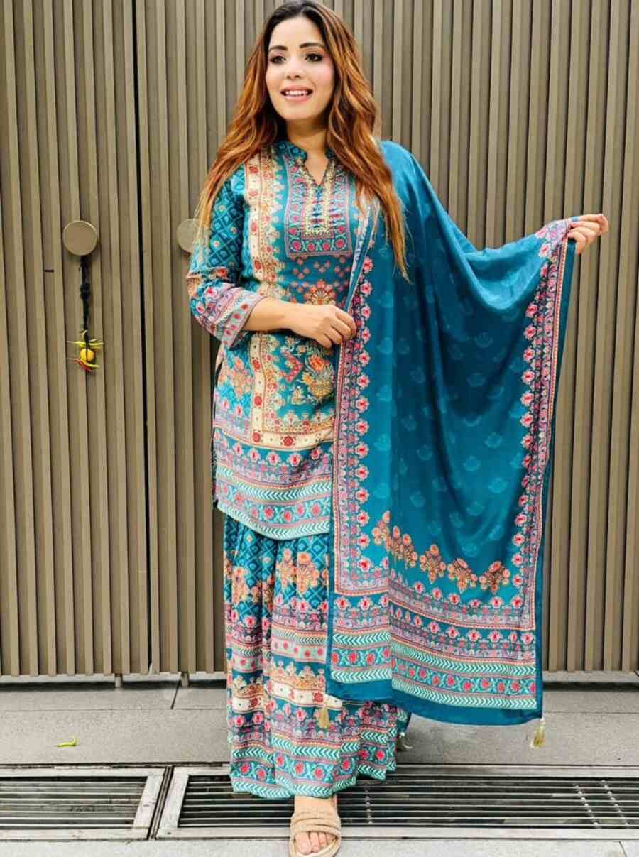 1FANCY CHINON SILK DIGITAL PRINT WORK TOP PALAZZO WITH DUPATTA FESTIVE WEAR WHOLESALE PRICE ETHNIC GARMENT (8)