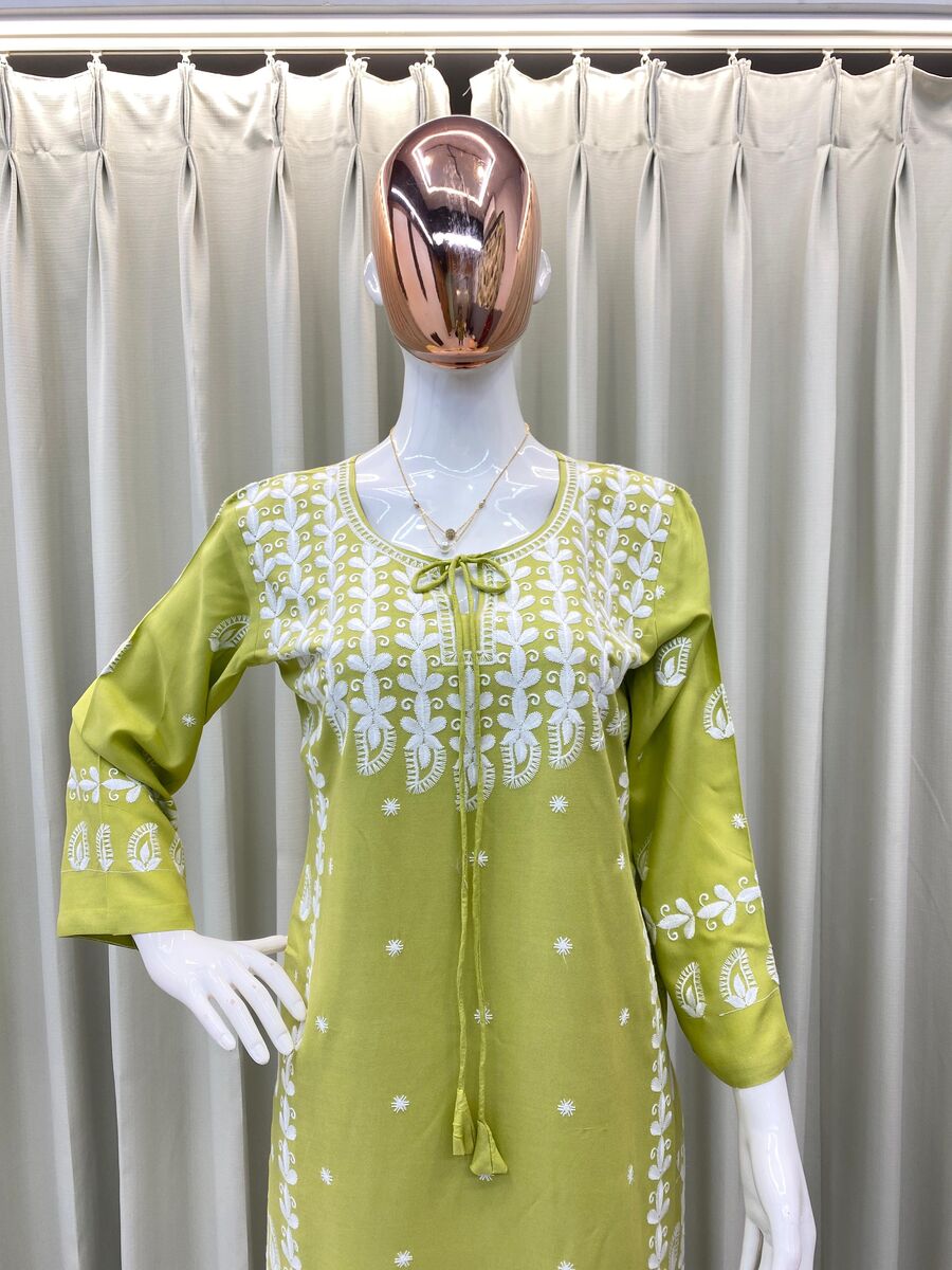 1FANCY RAYON EMBROIDERY WORK KURTI PALAZZO SET CASAUL WEAR WHOLESALE PRICE ETHNIC GARMENT (24)