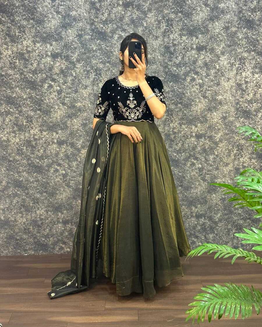 1NEW ARRIVAL VELVET WITH TISSUE NET EMBROIDERY WORK GOWN WITH DUPATTA FESTIVE WEAR WHOLESALE PRICE ETHNIC GARMENT (13)